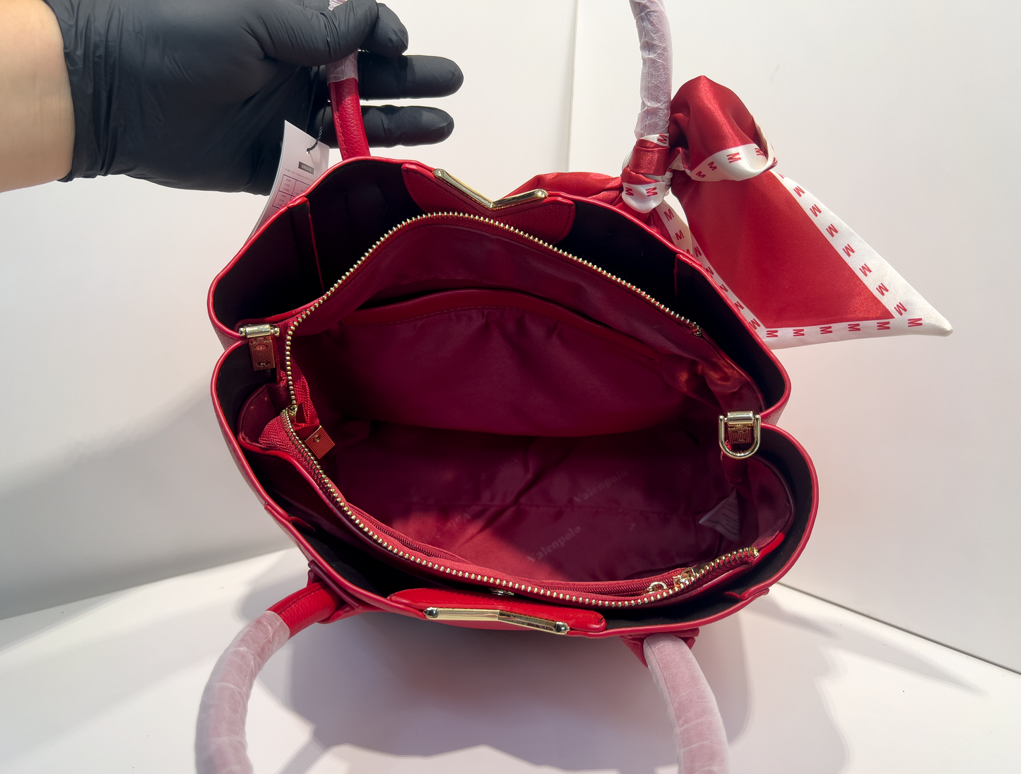 Bella Rouge